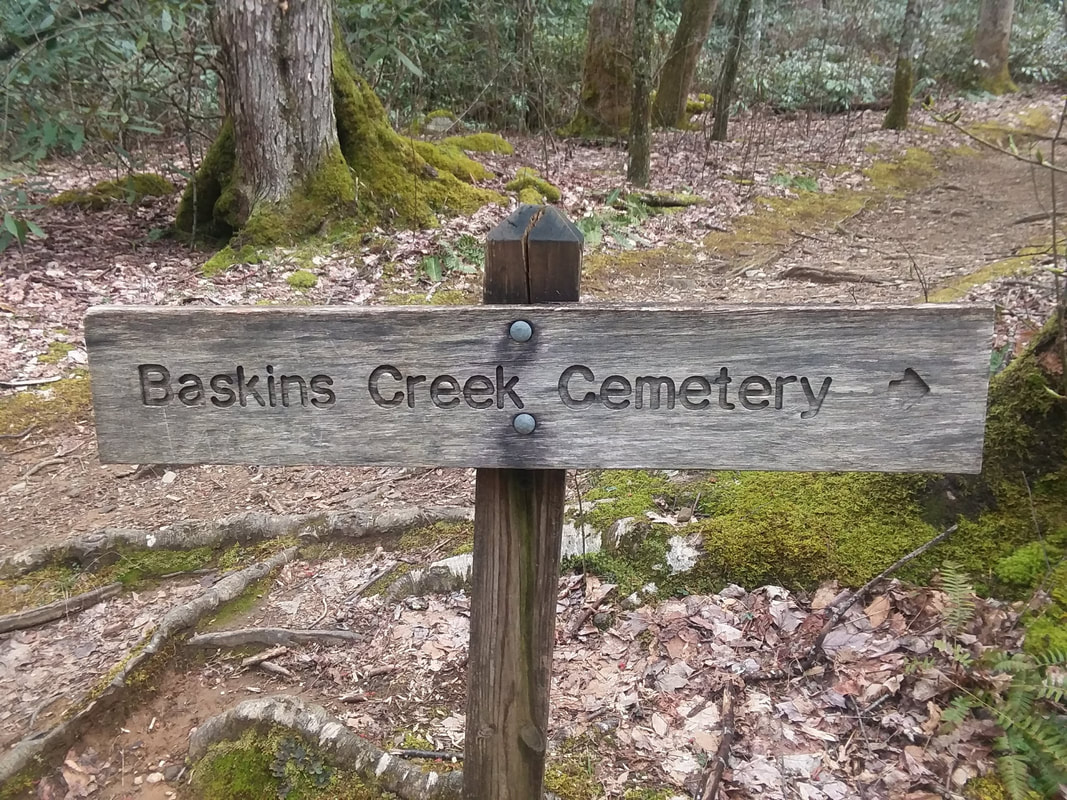 Baskins Creek sign