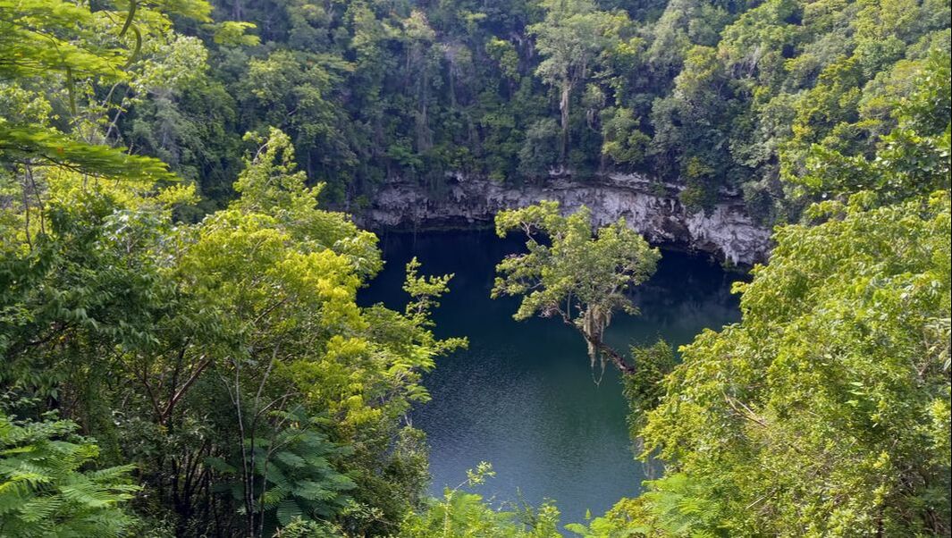 Lake Zaramagullones seen from the surface